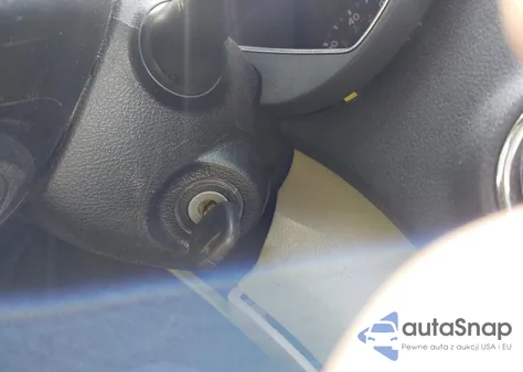 2013 Toyota Highlander Base Plus V6/Base V6/Se V6 z USA, uszkodzony, nr VIN 5TDZK3EH3DS098820